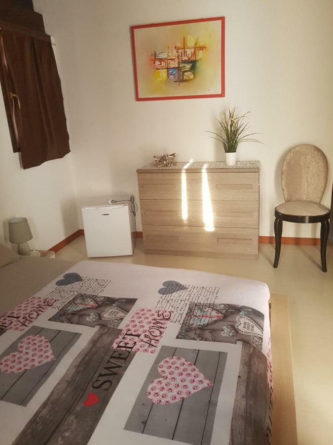 Al Fienile Hotel Orzano Eksteriør billede